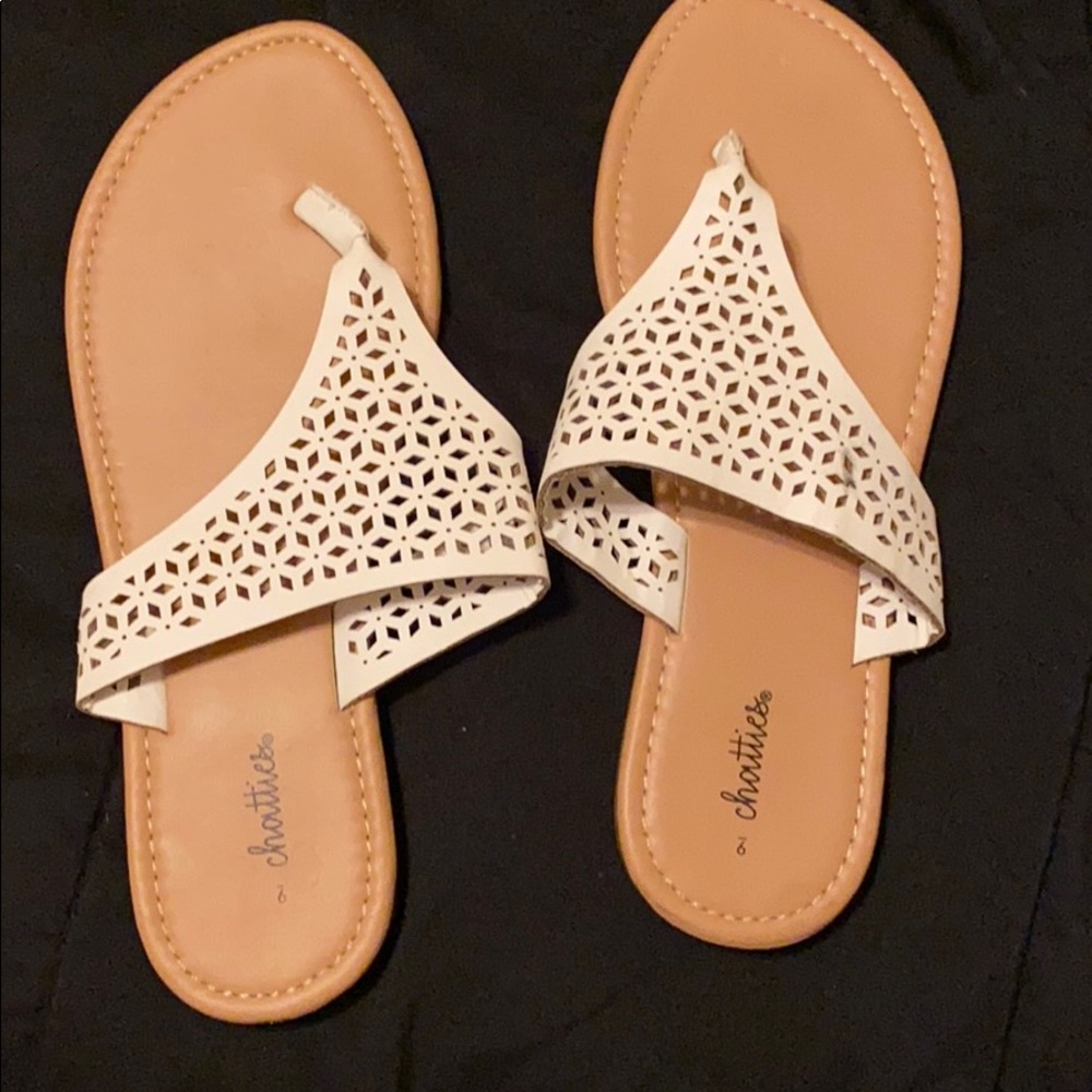 Chatties size 9 women’s sandals